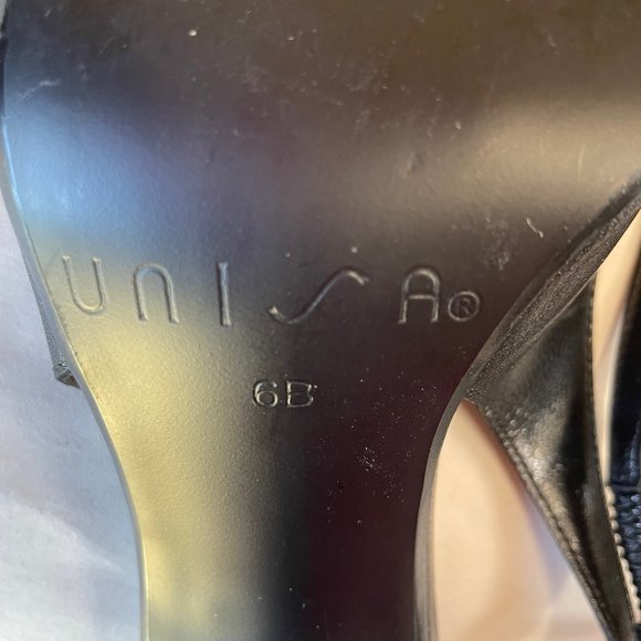 Unisa Adonis black leather slingback heels size 6 - Picture 5 of 6